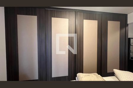 Casa à venda com 330m², 3 quartos e 3 vagas Casa à venda com 330m², 3 quartos e 3 vagasQuarto 1