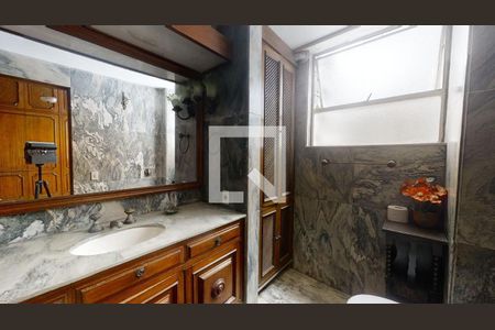 Apartamento à venda com 300m², 3 quartos e 1 vaga