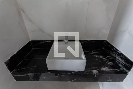 Apartamento à venda com 119m², 3 quartos e 2 vagas Apartamento à venda com 119m², 3 quartos e 2 vagasBanheiro da Suíte