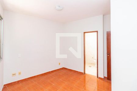 Suíte de apartamento à venda com 3 quartos, 70m² em Heliópolis, Belo Horizonte