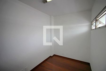 Apartamento à venda com 410m², 6 quartos e 2 vagasQuarto de Serviço 1