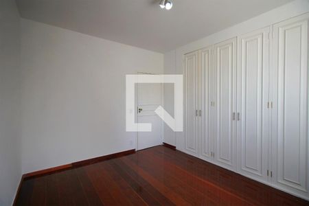 Apartamento à venda com 410m², 6 quartos e 2 vagasQuarto 3