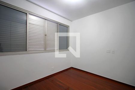 Apartamento à venda com 410m², 6 quartos e 2 vagasQuarto 4