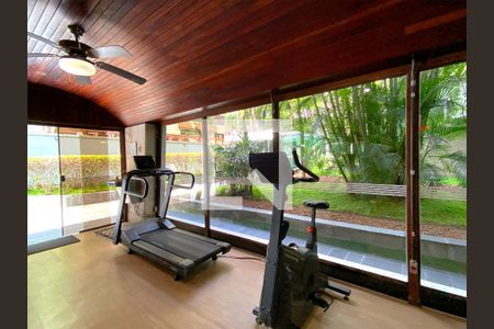 Apartamento à venda com 410m², 6 quartos e 2 vagasÁrea comum - Academia