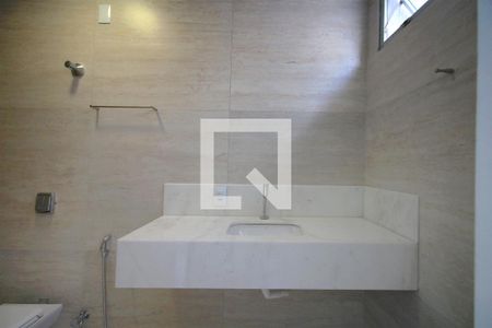 Apartamento à venda com 410m², 6 quartos e 2 vagasBanheiro da Suíte