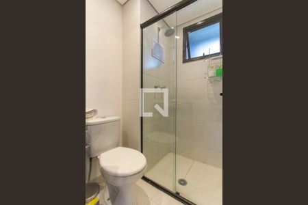 Banheiro de kitnet/studio para alugar com 1 quarto, 25m² em Perdizes, São Paulo