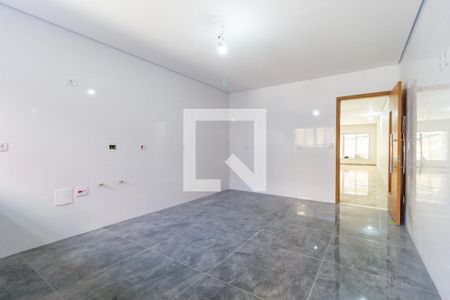 Casa para alugar com 200m², 3 quartos e 2 vagas Casa para alugar com 200m², 3 quartos e 2 vagasCozinha