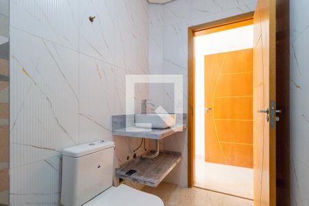 Casa para alugar com 200m², 3 quartos e 2 vagas Casa para alugar com 200m², 3 quartos e 2 vagasBanheiro - Suíte