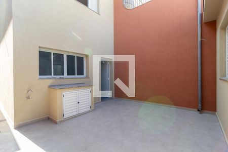 Casa para alugar com 200m², 3 quartos e 2 vagas Casa para alugar com 200m², 3 quartos e 2 vagasQuintal