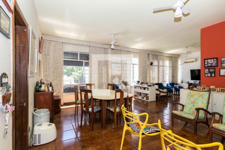 Apartamento à venda com 180m², 4 quartos e 2 vagas