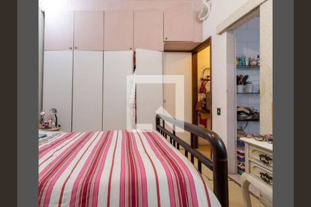 Apartamento à venda com 180m², 4 quartos e 2 vagas