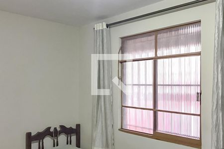 Casa à venda com 178m², 4 quartos e 3 vagas Casa à venda com 178m², 4 quartos e 3 vagasQuarto 4