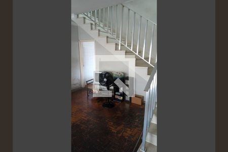 Casa à venda com 114m², 2 quartos e 1 vaga