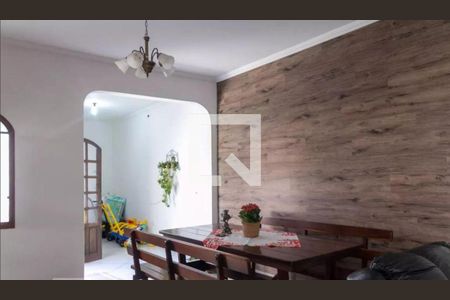 Casa à venda com 273m², 3 quartos e 4 vagas