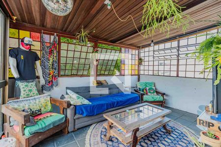 Casa à venda com 300m², 5 quartos e 3 vagasQuarto 3