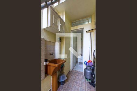 Casa à venda com 225m², 3 quartos e 2 vagas