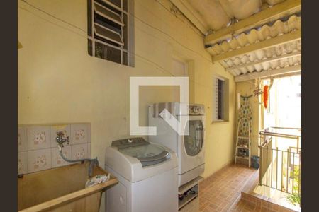 Casa à venda com 225m², 3 quartos e 2 vagas