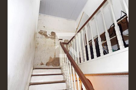 Casa à venda com 170m², 4 quartos e sem vaga