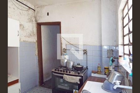 Casa à venda com 170m², 4 quartos e sem vaga