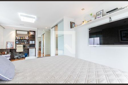 Apartamento à venda com 216m², 3 quartos e 4 vagas