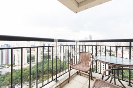 Apartamento à venda com 216m², 3 quartos e 4 vagas