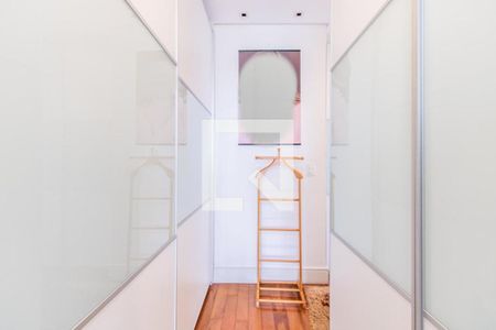 Apartamento à venda com 216m², 3 quartos e 4 vagas