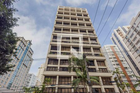 Apartamento à venda com 45m², 1 quarto e 1 vagaFachada
