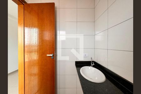 Apartamento à venda com 89m², 2 quartos e 1 vaga Apartamento à venda com 89m², 2 quartos e 1 vagaBanheiro