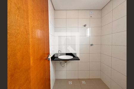 Apartamento à venda com 89m², 2 quartos e 1 vaga Apartamento à venda com 89m², 2 quartos e 1 vagaBanheiro