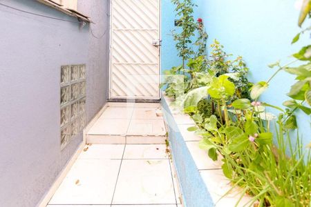 Casa à venda com 120m², 2 quartos e 2 vagas