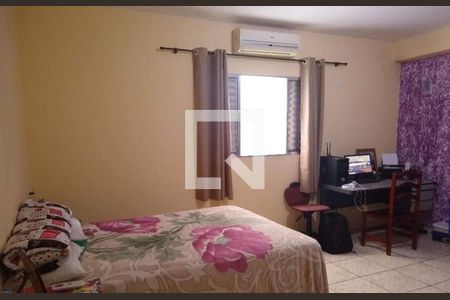 Casa à venda com 120m², 2 quartos e 2 vagas