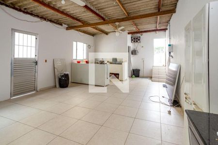 Casa à venda com 120m², 2 quartos e 2 vagas