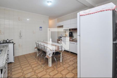 Casa à venda com 180m², 3 quartos e 2 vagas