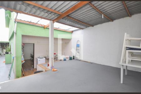 Casa à venda com 180m², 3 quartos e 2 vagas