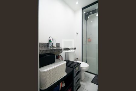 Apartamento à venda com 36m², 2 quartos e 1 vaga Apartamento à venda com 36m², 2 quartos e 1 vagaBanheiro