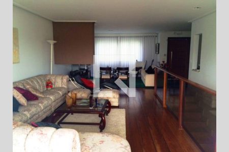 Casa à venda com 450m², 3 quartos e 5 vagas