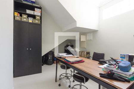 Casa à venda com 430m², 3 quartos e 3 vagas