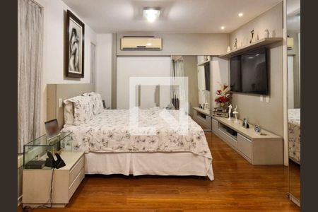 Casa à venda com 720m², 4 quartos e 3 vagas