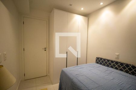 Apartamento à venda com 140m², 3 quartos e 2 vagas Apartamento à venda com 140m², 3 quartos e 2 vagasQuarto