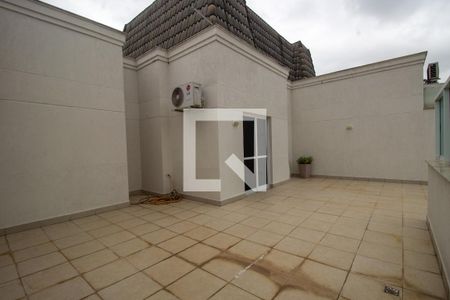 Apartamento à venda com 140m², 3 quartos e 2 vagas Apartamento à venda com 140m², 3 quartos e 2 vagasCobertura