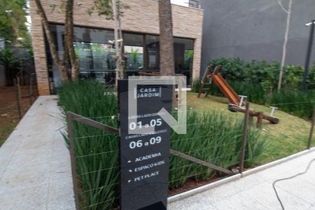 Casa à venda com 416m², 3 quartos e 2 vagas Casa à venda com 416m², 3 quartos e 2 vagasÁrea comum