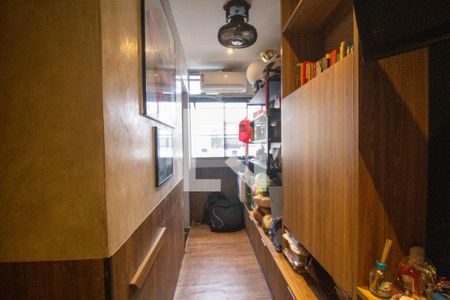 Apartamento à venda com 205m², 4 quartos e 2 vagas Apartamento à venda com 205m², 4 quartos e 2 vagasQuarto 3