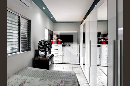 Casa à venda com 120m², 3 quartos e sem vagaQuarto 1