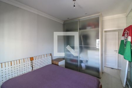 Apartamento à venda com 318m², 3 quartos e 2 vagasSuíte 2