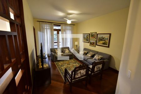 Casa à venda com 986m², 7 quartos e 10 vagasSala 2 TV