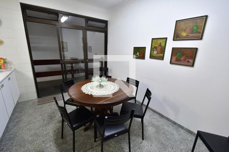 Casa à venda com 986m², 7 quartos e 10 vagasCozinha