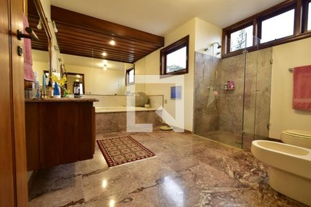 Casa à venda com 986m², 7 quartos e 10 vagasBanheiro 2 - Suíte