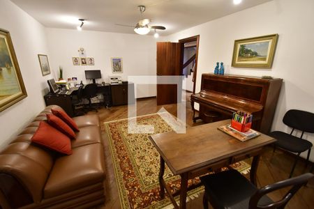 Casa à venda com 986m², 7 quartos e 10 vagasSala - Escritório