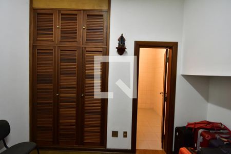 Casa à venda com 986m², 7 quartos e 10 vagasQuarto de Serviço 1 - Suíte