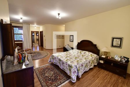 Casa à venda com 986m², 7 quartos e 10 vagasQuarto 1 - Suíte